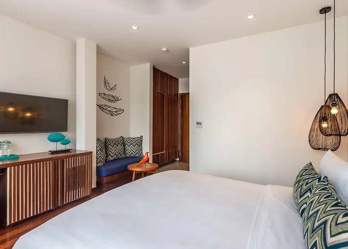 Hotel The Aviary 4*