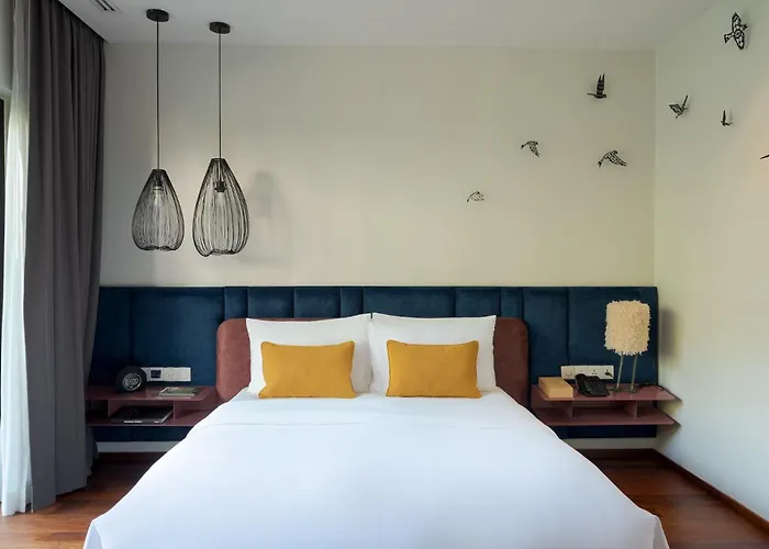The Aviary Hotel