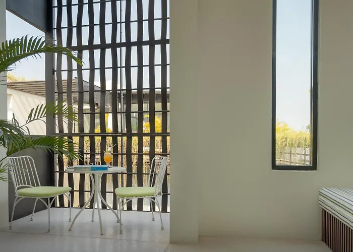 Hotel The Aviary