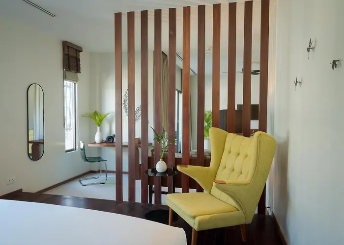 Hotel The Aviary 4*